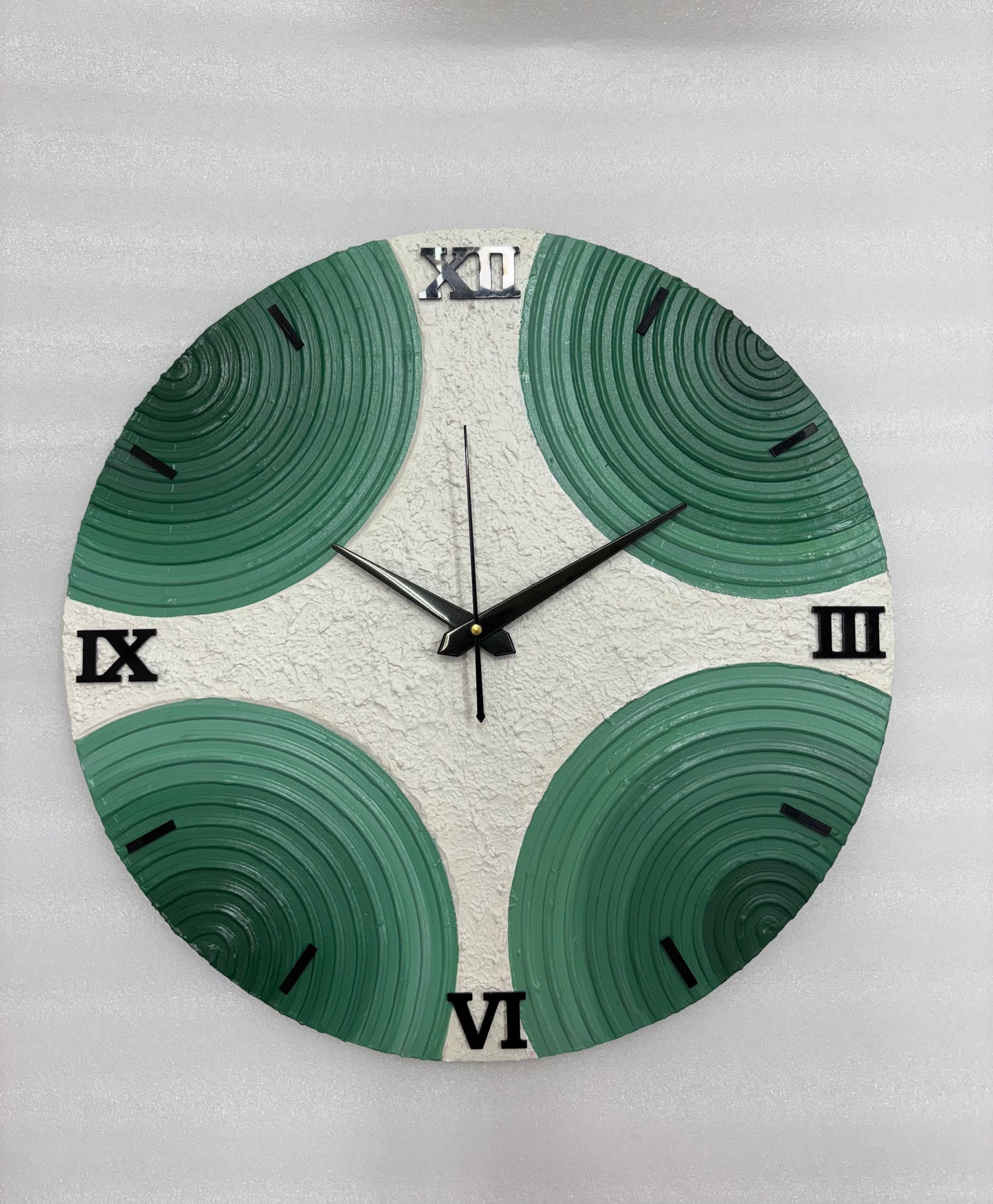 Texture wall Clock